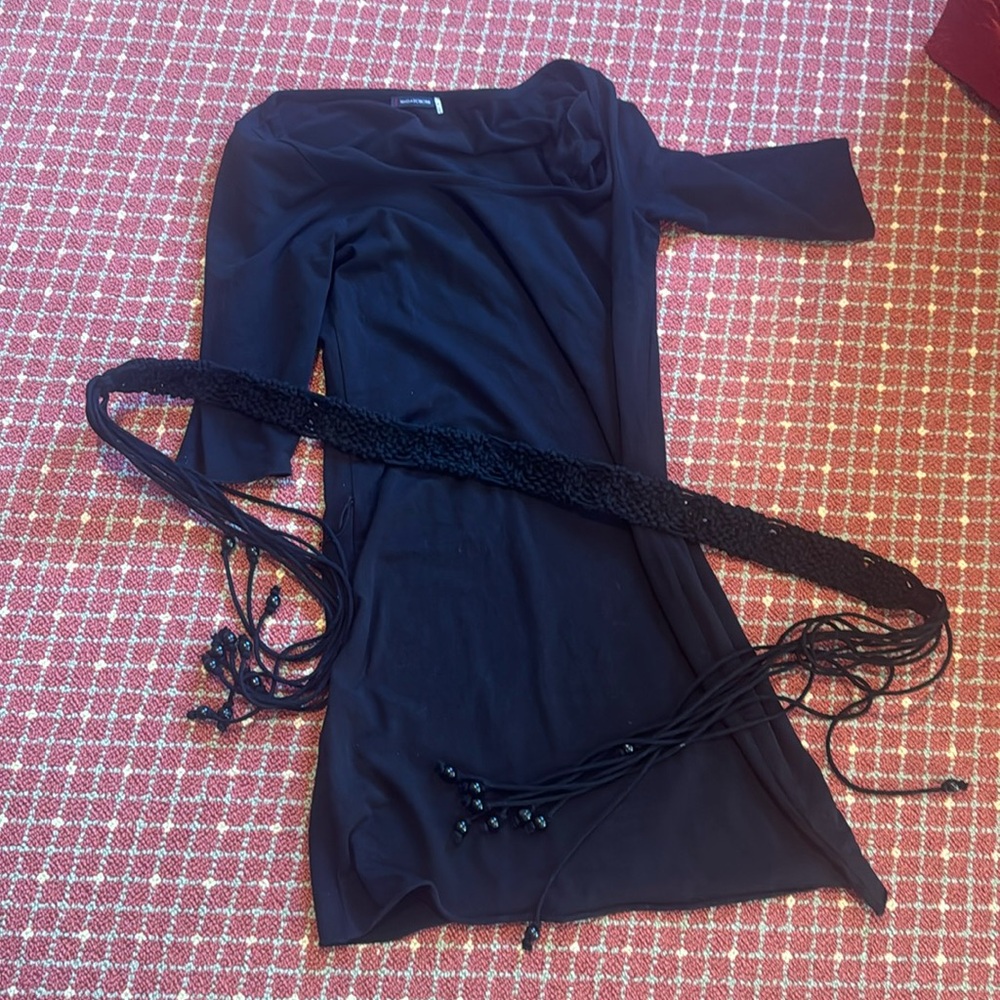 Black dress with belt - size small magaschoni